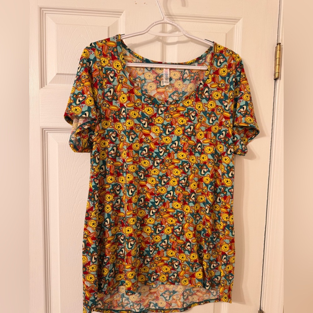 NWT LuLaRoe Disney Winnie the Pooh Classic T Size L